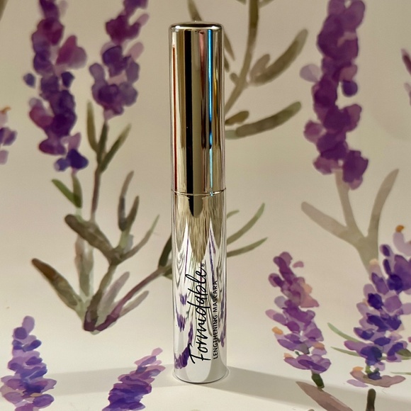 5 for $15 🦋 LUNE+ASTER | Formidable Lengthening Mascara - Picture 4 of 5
